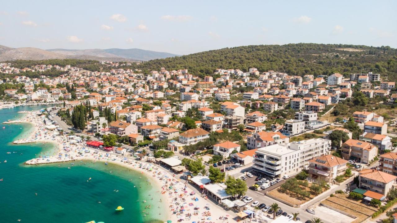 Apartments Adriatic Pearl Trogir Bagian luar foto