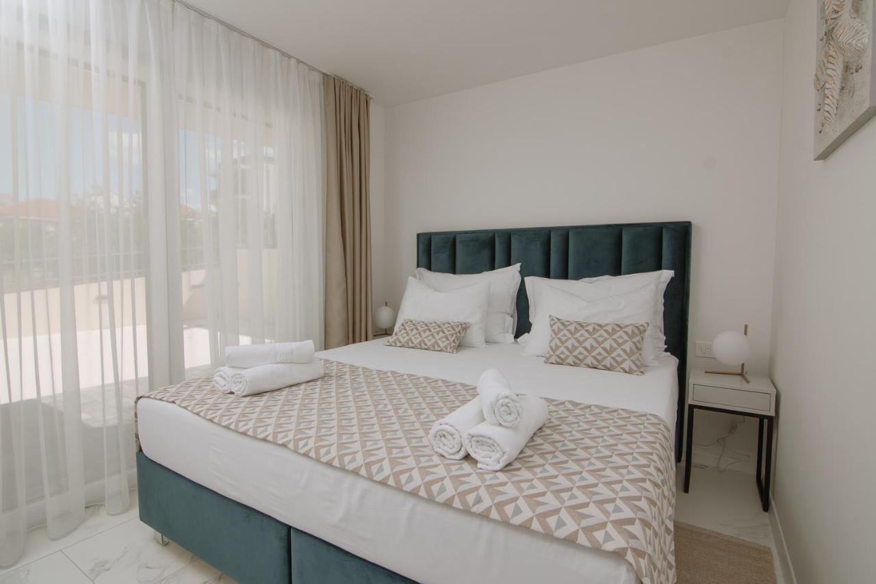 Apartments Adriatic Pearl Trogir Bagian luar foto