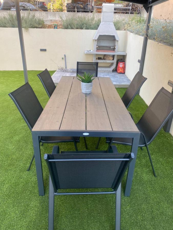 Apartments Adriatic Pearl Trogir Bagian luar foto